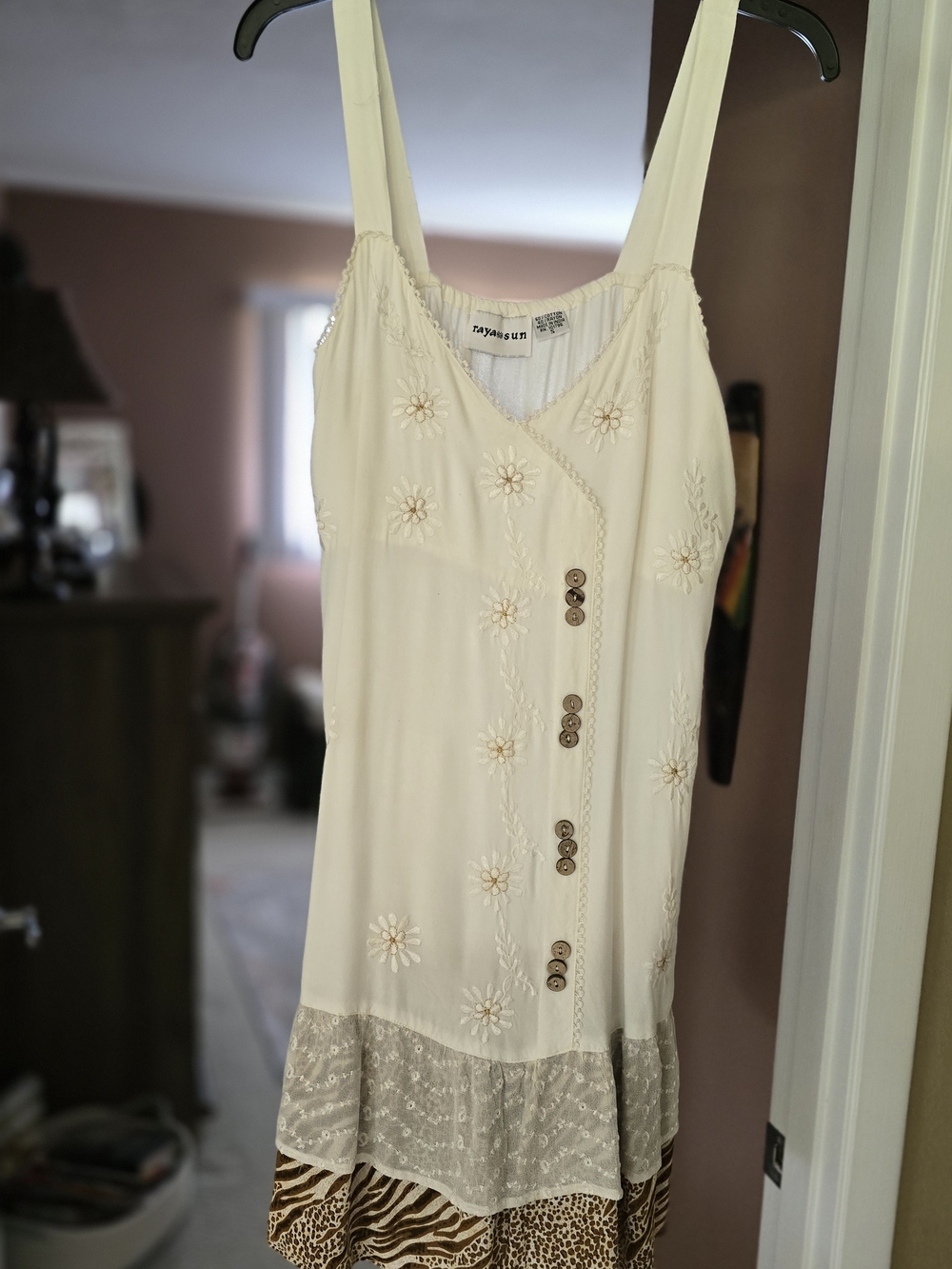 raya sun Cream Embroidered Daisy Maxi Dress with Button Front